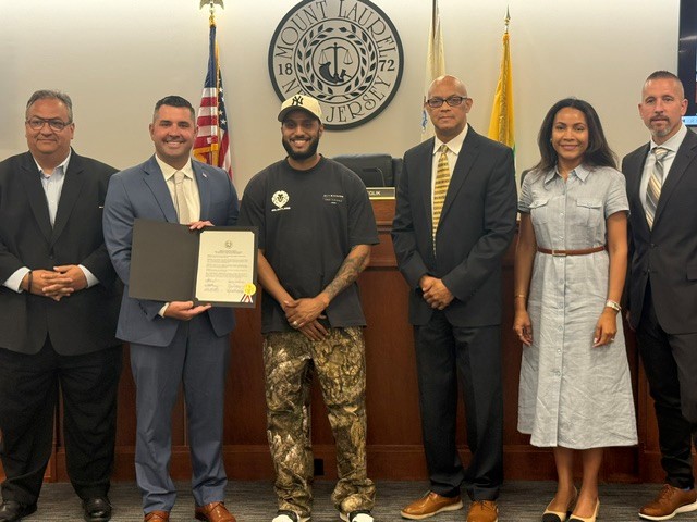 A donation and a new budget for township