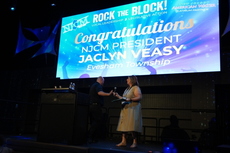 Veasy named president of mayor’s group
