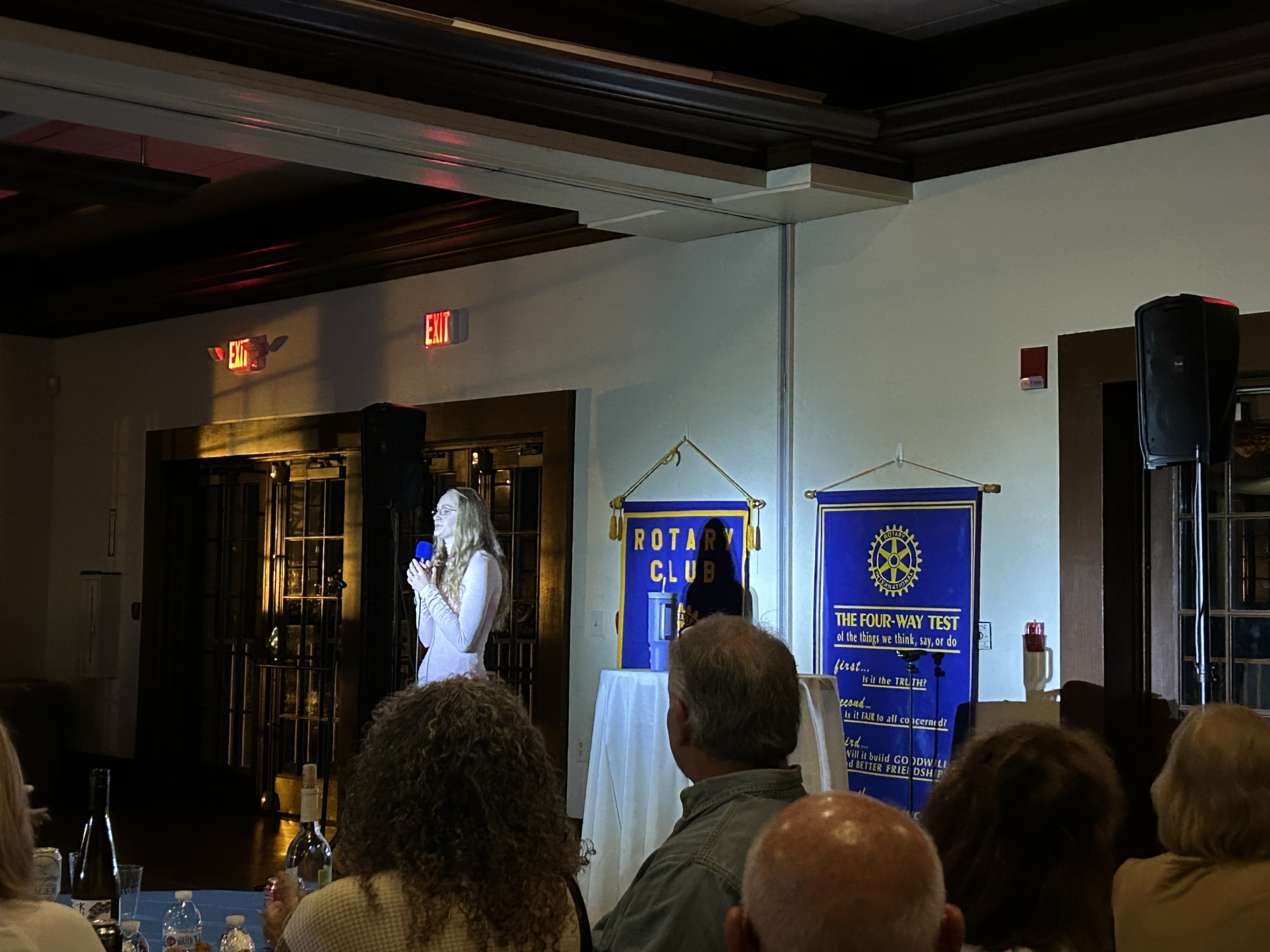 Rotary Club hosts fundraiser to help fight hunger